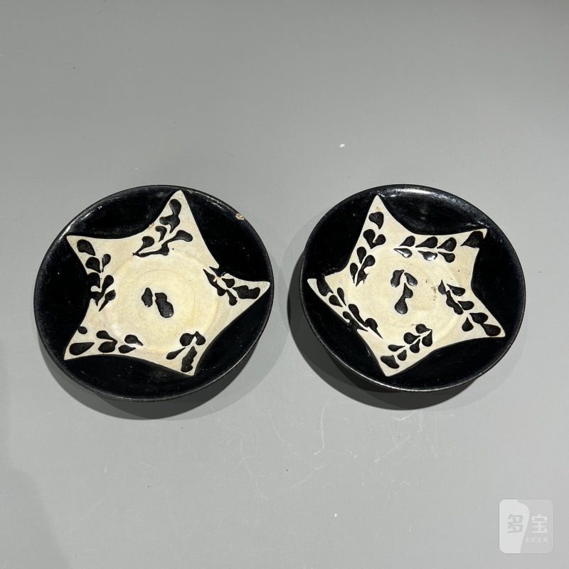 明代 黑釉七星盘一对 - 图7